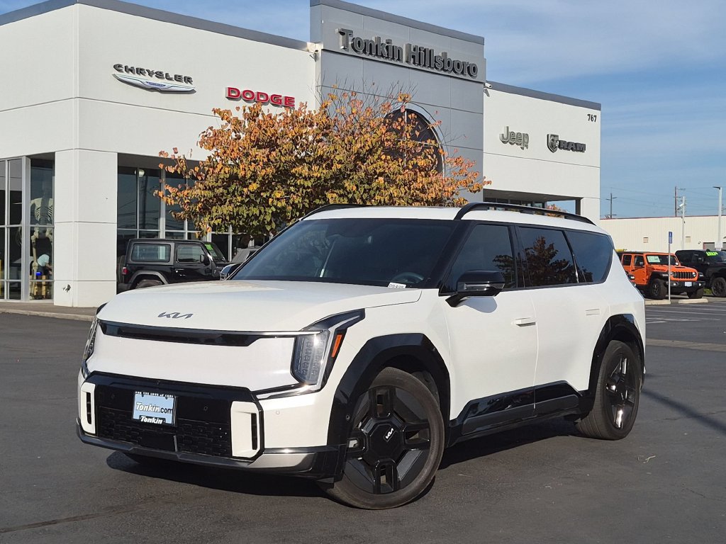 Used 2024 Kia EV9 GT-Line AWD/4WD image 2