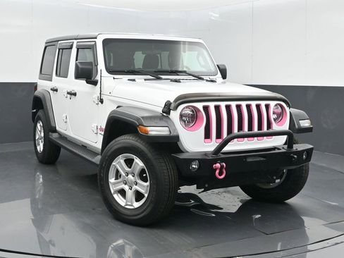 Certified 2022 Jeep Wrangler Unlimited Sport image 2