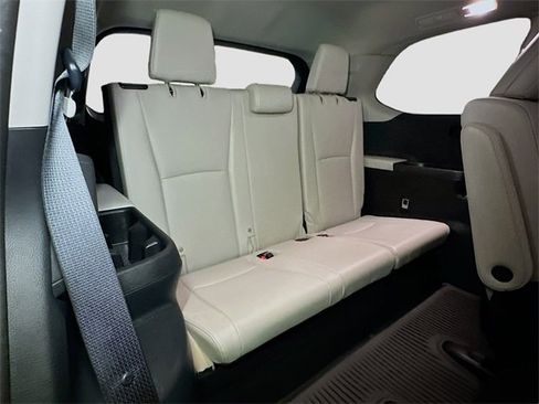 Used 2024 Toyota Grand Highlander Limited image 34