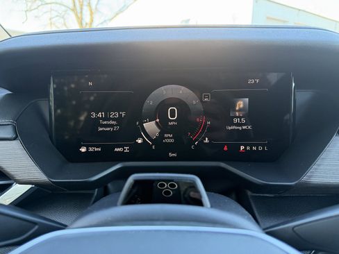 New 2026 GMC Acadia Denali w/ Super Cruise Package image 16