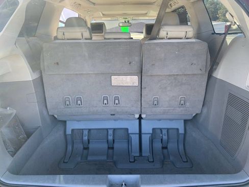 Used 2011 Toyota Sienna Limited w/ LTD Navigation Pkg FWD image 12