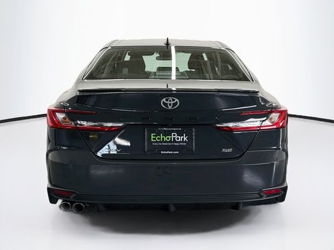 Used 2025 Toyota Camry SE FWD image 7