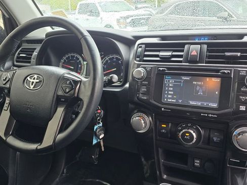 Used 2016 Toyota 4Runner TRD Pro image 11