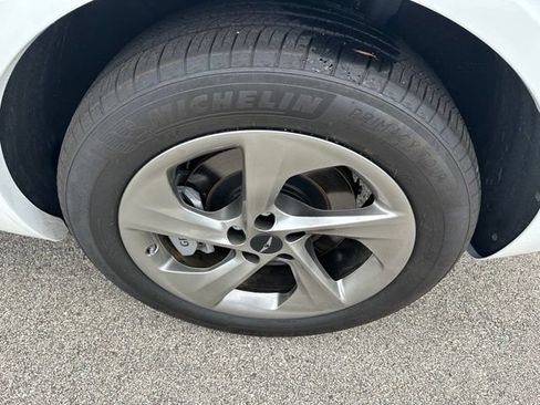 Used 2026 Genesis GV70 2.5T Advanced AWD/4WD image 8