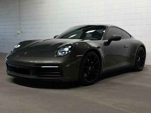 Certified 2020 Porsche 911 Carrera 4S image 1