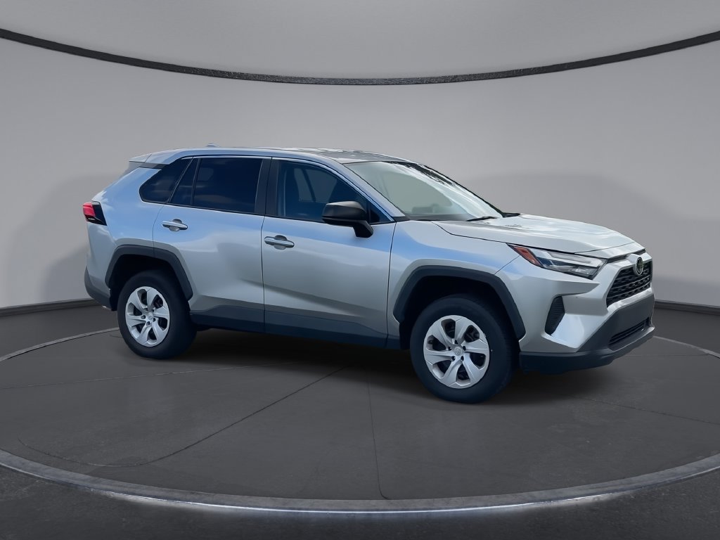 Used 2024 Toyota RAV4 LE FWD image 2