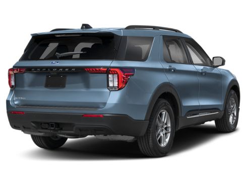 New 2027 Ford Explorer Active RWD image 2