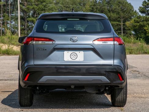 Used 2022 Toyota Corolla Cross L FWD image 7