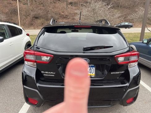 Used 2023 Subaru Crosstrek 2.0i image 7