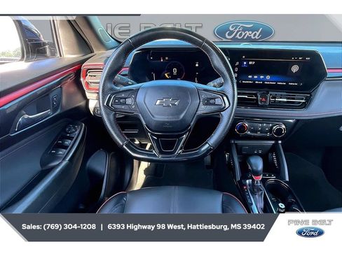 Used 2024 Chevrolet TrailBlazer RS FWD image 6