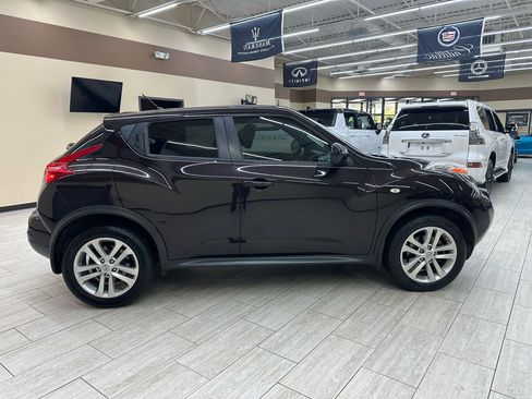 Used 2014 Nissan Juke S image 6