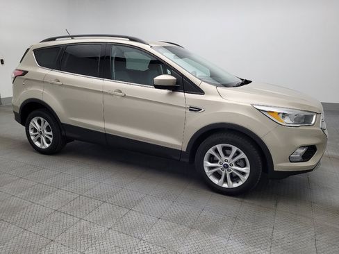 Used 2018 Ford Escape SE w/ SE Sync 3 Package FWD image 11