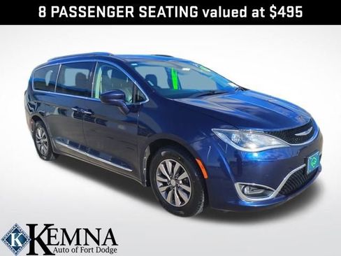 Used 2019 Chrysler Pacifica Touring-L Plus image 1
