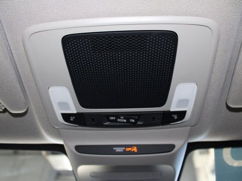 Used 2024 Honda HR-V LX image 31