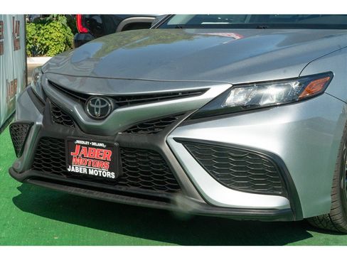 Used 2024 Toyota Camry SE FWD image 25
