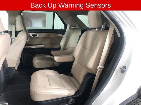 Certified 2023 Ford Explorer XLT w/ Equipment Group 202A AWD/4WD image 13