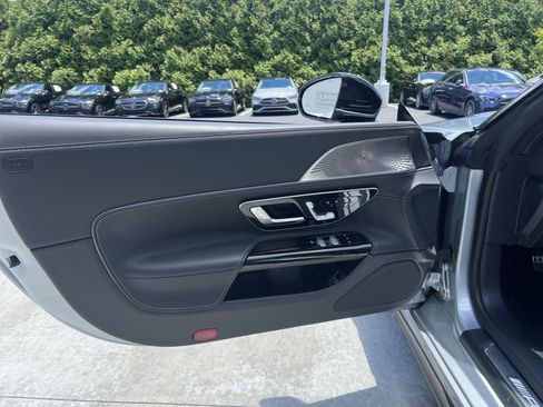 Certified 2022 Mercedes-Benz SL 63 AMG 4MATIC image 14