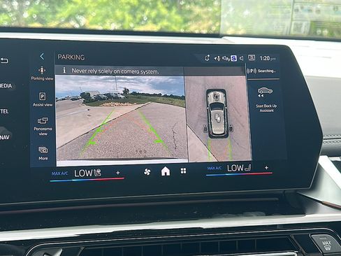 New 2025 BMW X1 xDrive28i w/ Technology Package image 23