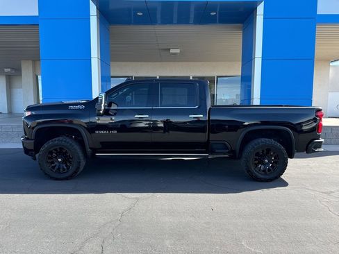 Used 2023 Chevrolet Silverado 3500 High Country w/ Z71 Off-Road Package image 12