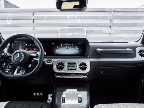 Used 2026 Mercedes-Benz G 63 AMG 4MATIC image 54