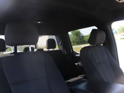 Used 2017 Ford F150 XLT w/ Equipment Group 302A Luxury AWD/4WD image 20