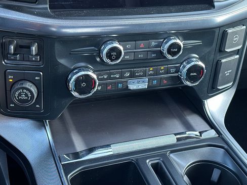 New 2025 Ford F150 Platinum w/ Equipment Group 702A High image 21