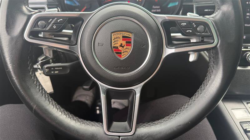 Used 2018 Porsche Macan AWD/4WD image 28