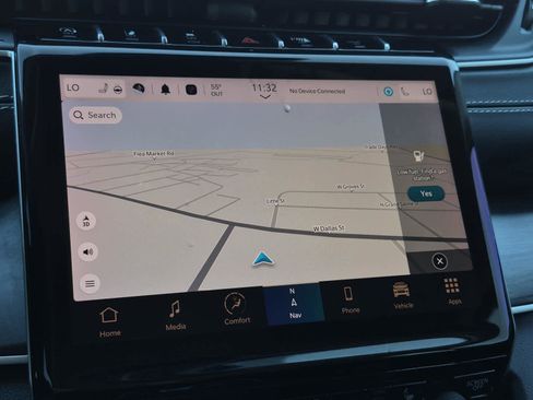 Used 2023 Jeep Grand Cherokee L Limited w/ Black Appearance Package image 28