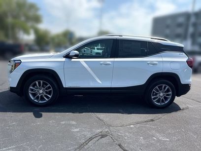 Used 2024 GMC Terrain SLT