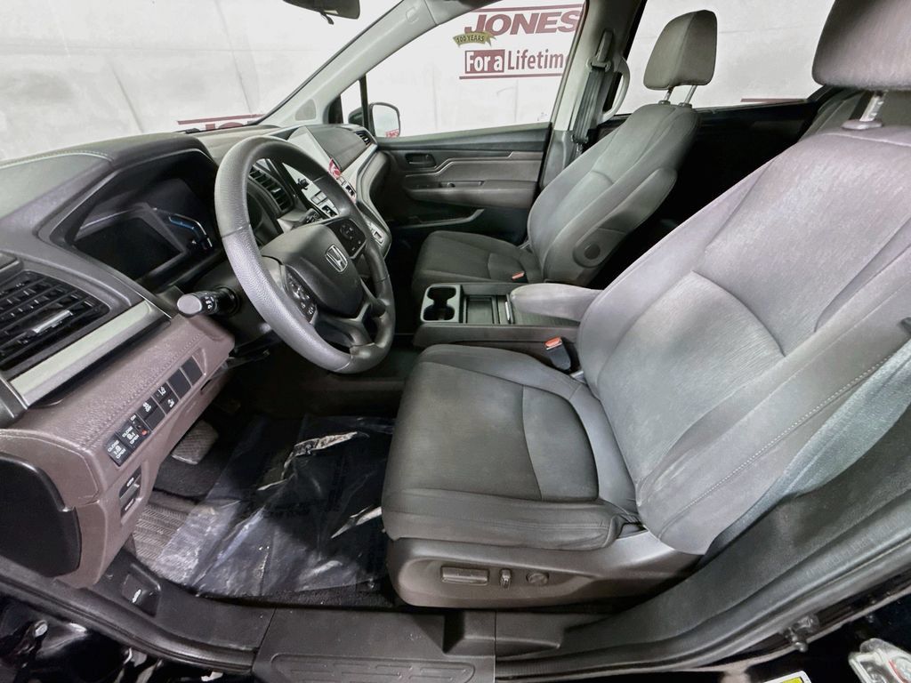 Used 2019 Honda Odyssey EX image 22