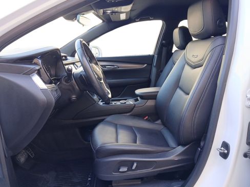 Used 2020 Cadillac XT5 Luxury image 9