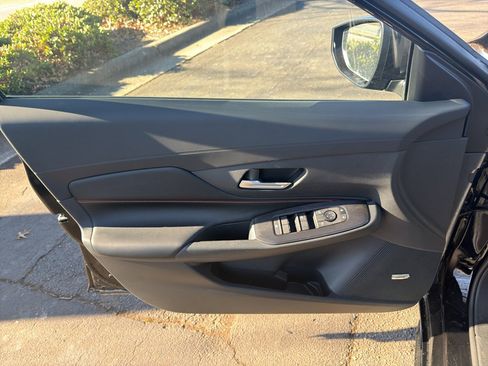 New 2026 Nissan Sentra SR w/ SR Premium Package image 17