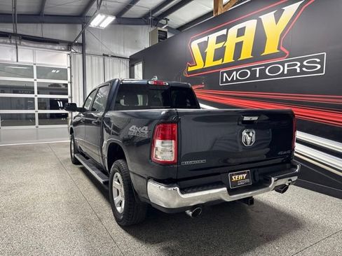 Used 2020 RAM 1500 Big Horn AWD/4WD image 13