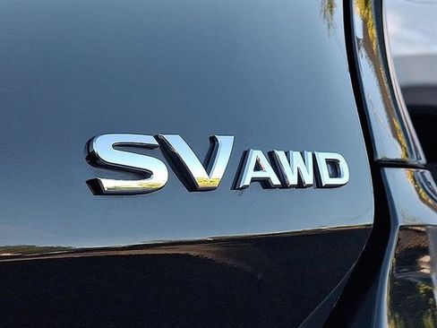 Used 2019 Nissan Rogue SV w/ Premium Package AWD/4WD image 7