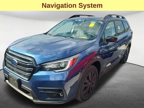 Used 2022 Subaru Ascent Onyx Edition image 4