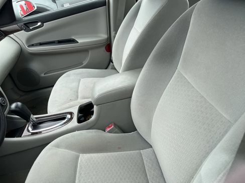 Used 2012 Chevrolet Impala LT w/ LT Sunroof Package image 43