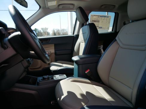 New 2026 Ford Maverick Lariat w/ 4K Tow Package AWD/4WD image 6