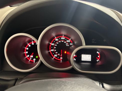 Used 2010 Toyota Matrix image 14