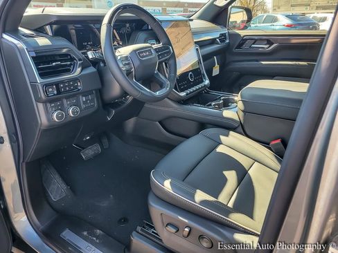 New 2026 GMC Yukon Elevation image 11