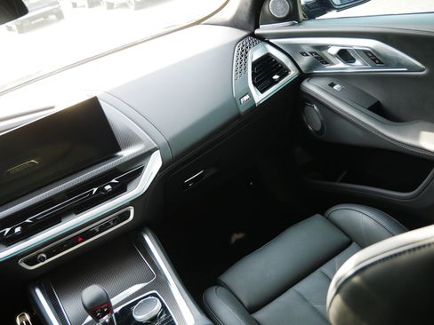 Used 2025 BMW XM image 16