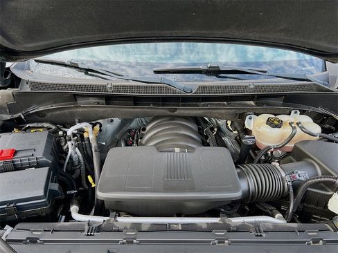 Used 2023 GMC Yukon SLT image 31