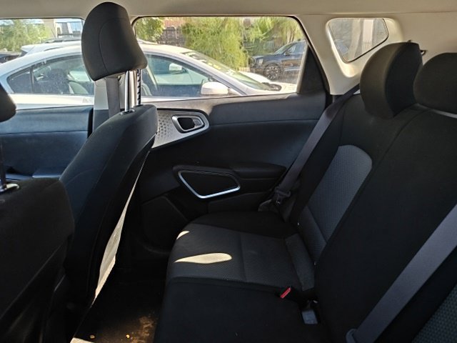 Certified 2022 Kia Soul LX FWD image 19