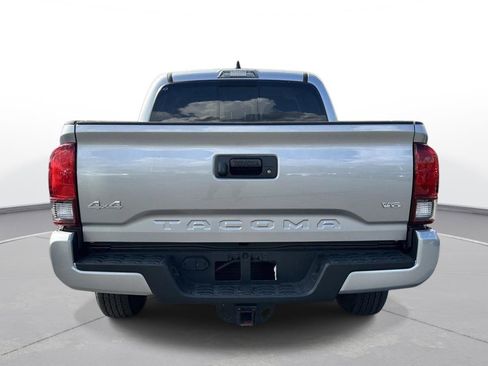 Used 2023 Toyota Tacoma SR5 w/ Technology Package image 7
