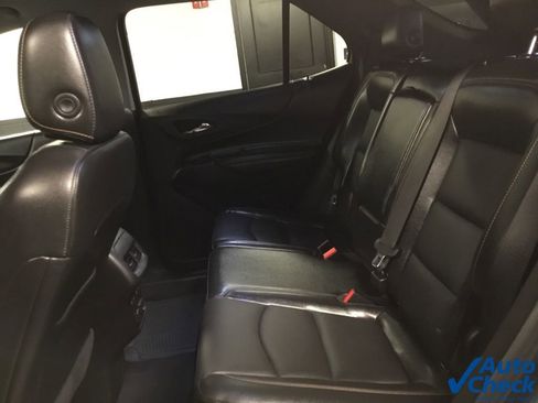 Used 2018 Chevrolet Equinox Premier w/ Infotainment II Package image 29