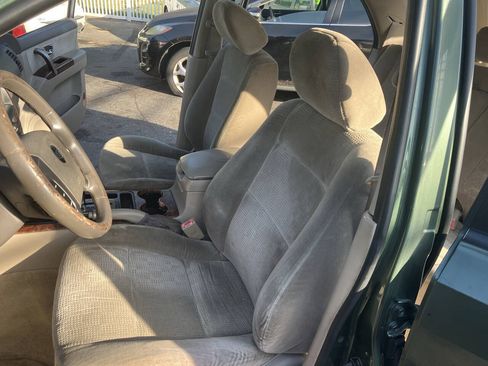 Used 2004 Kia Sorento EX AWD/4WD image 25