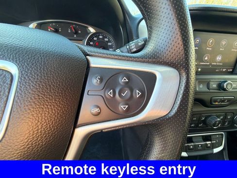 Used 2024 GMC Terrain SLE w/ Driver Convenience Package AWD/4WD image 18