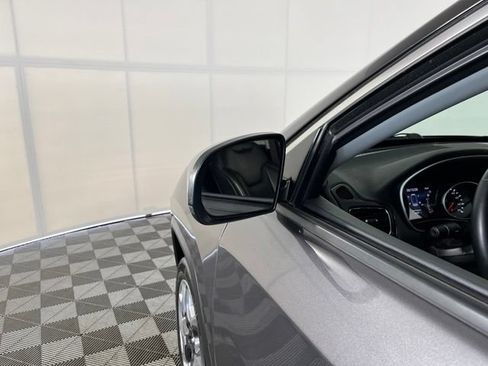 Used 2018 Jeep Compass Limited w/ Navigation Group AWD/4WD image 9