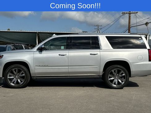 Used 2019 Chevrolet Suburban Premier RWD image 7