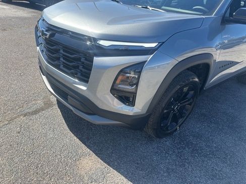 New 2026 Chevrolet Equinox LT w/ Convenience Package II image 9