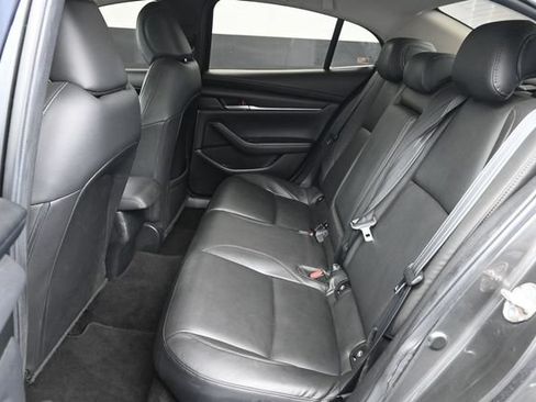 Used 2020 MAZDA MAZDA3 Sedan w/ Select Package FWD image 25